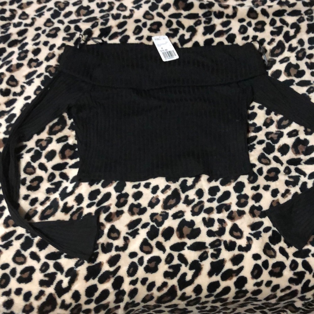 NWT crop top